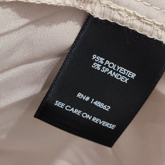 NWT Torrid Madison Women's 4X Satin Button-Up Long Sleeve Shirt    JPT - Picture 5 of 8